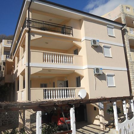 Apartments Papillon Podgorica Exteriör bild